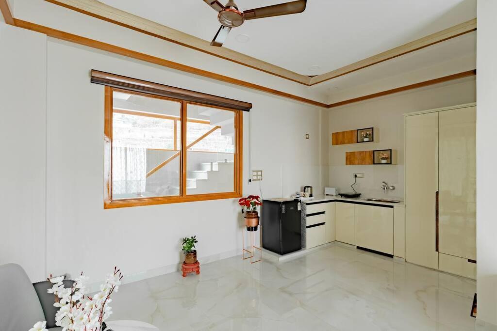 The Sage Villa - Luxury Homestay In Dehradun Eksteriør bilde