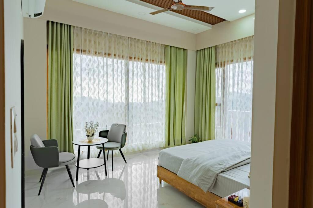 The Sage Villa - Luxury Homestay In Dehradun Eksteriør bilde