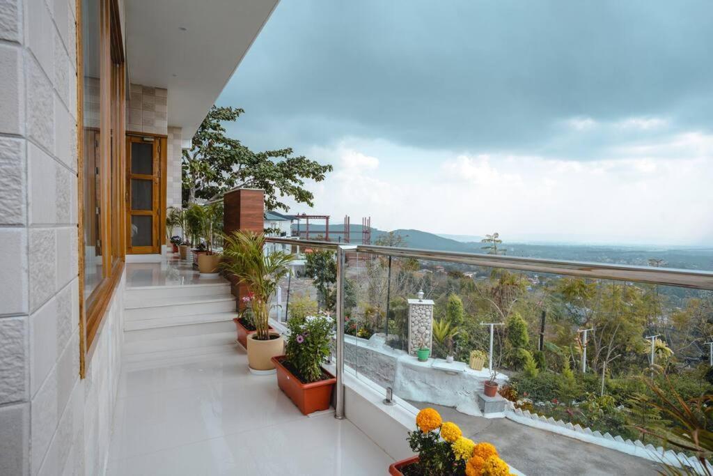 The Sage Villa - Luxury Homestay In Dehradun Eksteriør bilde